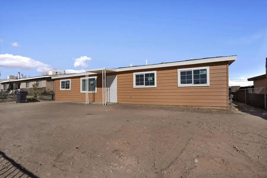 424 Airport Drive Sw, Albuquerque, NM 87121 - #3