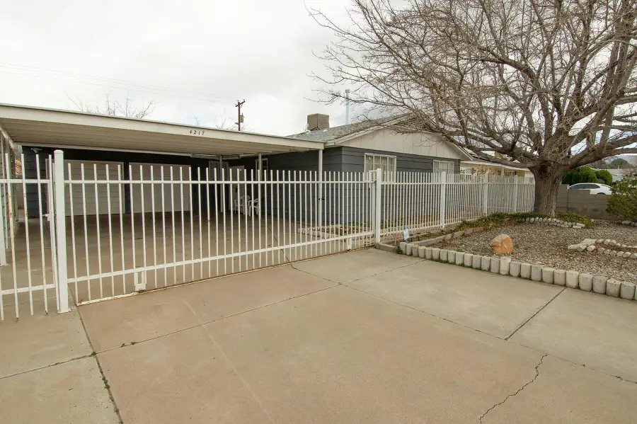 4217 Hendrix Road Ne, Albuquerque, NM 87110 - #2