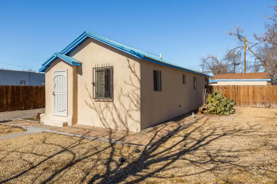 829 San Clemente Avenue Nw, Albuquerque, NM 87107 - #3