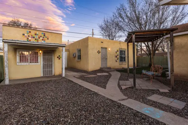 220 Princeton Drive Se, Albuquerque, NM 87106