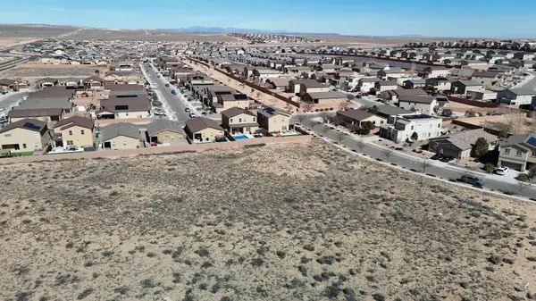 1101 Picton Street Ne, Rio Rancho, NM 87144