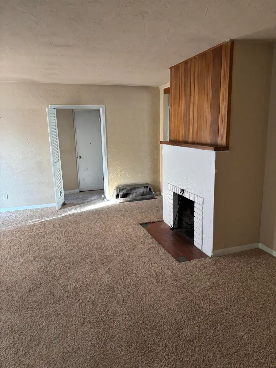 1604 Cardenas Drive Ne, Albuquerque, NM 87110 - #3