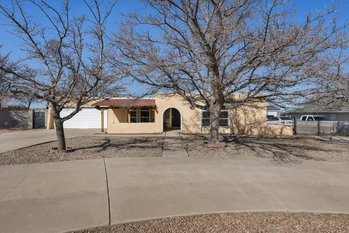 5719 Irving Boulevard Nw, Albuquerque, NM 87114 - #1