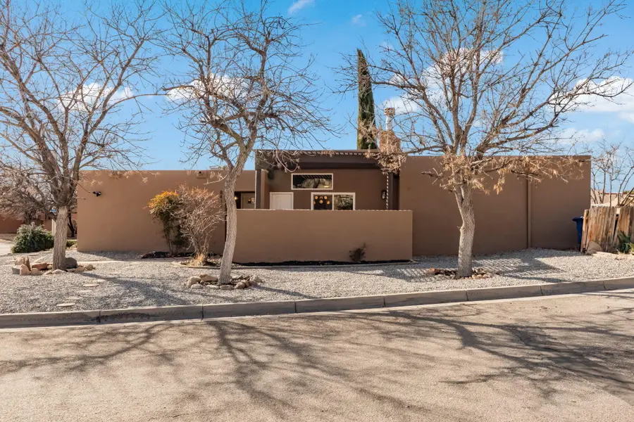 8417 Racheleigh Road Ne, Albuquerque, NM 87109 - #2