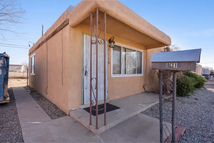 8116 Kathryn Avenue Se, Albuquerque, NM 87108 - #3