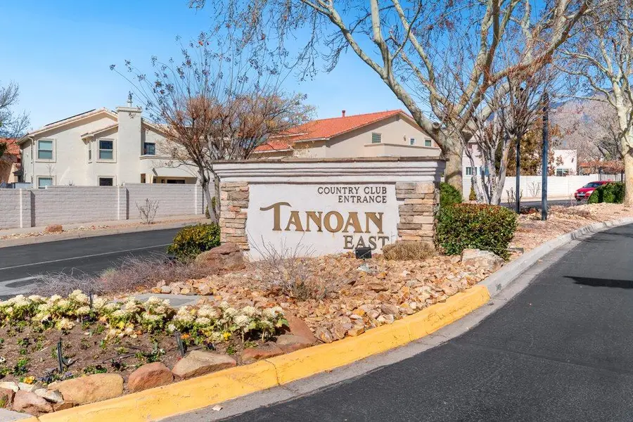 10521 Royal Birkdale Ne, Albuquerque, NM 87111 - #3