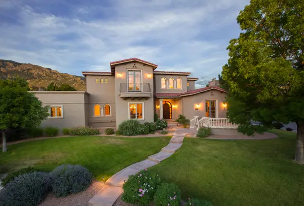 8800 Tiffany Bud Court Ne, Albuquerque, NM 87122