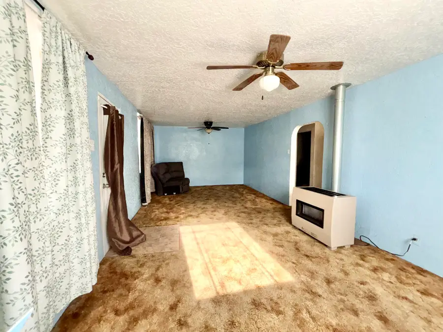 444 Main Street Nw, Los Lunas, NM 87031 - #2