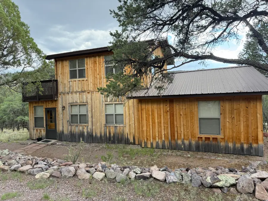 9 Cochise Drive, Magdalena, NM 87825 - #2