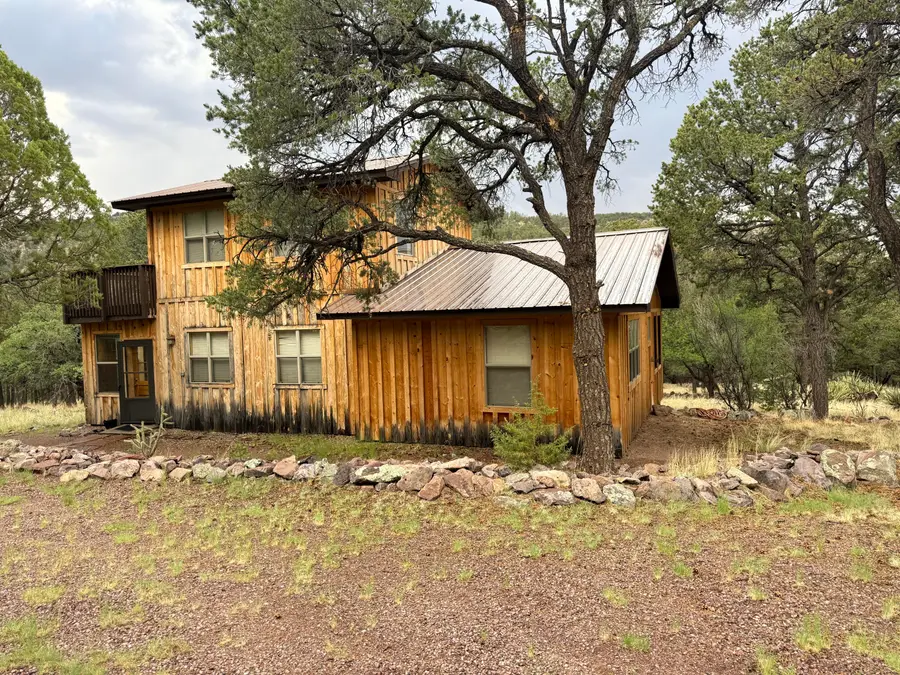 9 Cochise Drive, Magdalena, NM 87825 - #3