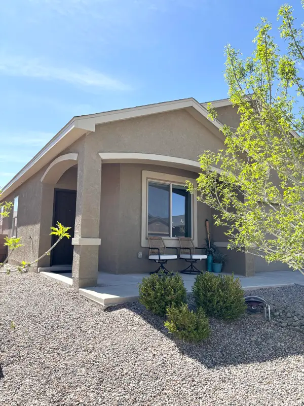 3413 N Oregon Trail Road Ne, Rio Rancho, NM 87144