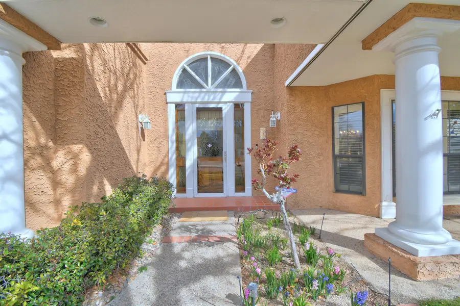 9107 Mabry Avenue Ne, Albuquerque, NM 87109 - #2