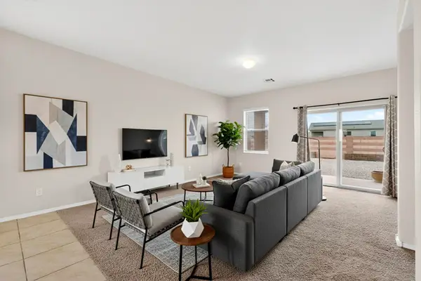 6809 Mountain Hawk Loop Ne, Rio Rancho, NM 87144