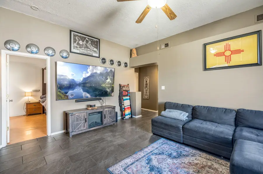 2108 Sierra Lane Ne, Rio Rancho, NM 87144 - #2