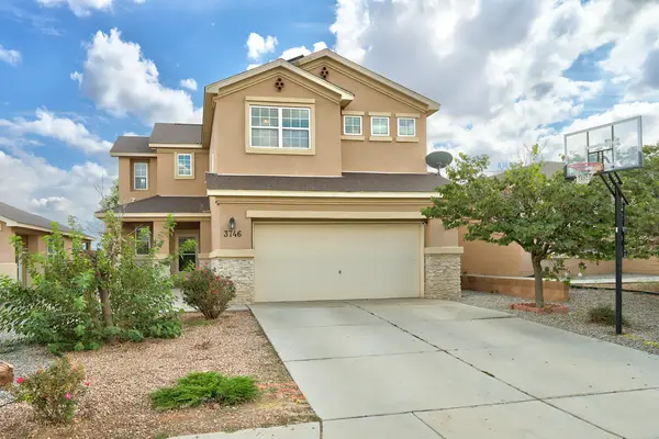 3746 Buckskin Loop Ne, Rio Rancho, NM 87144
