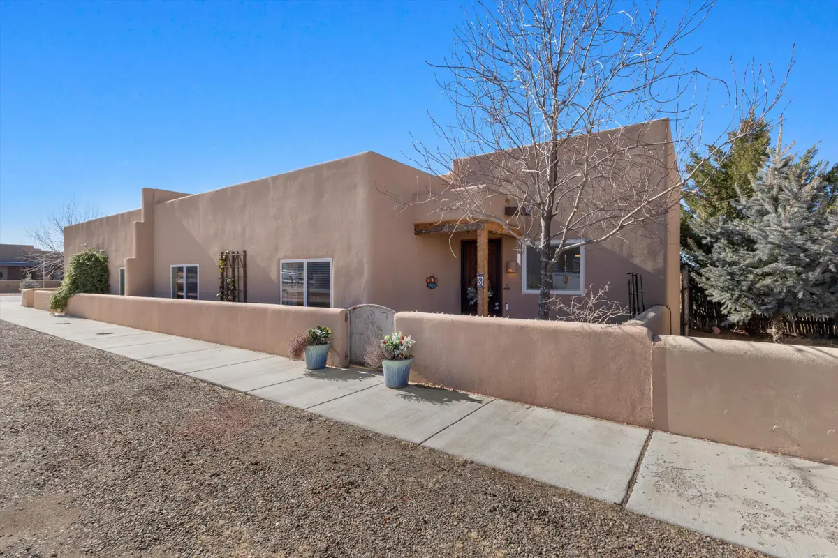 3 Silver Buckle Road, Santa Fe, NM 87508 - #1