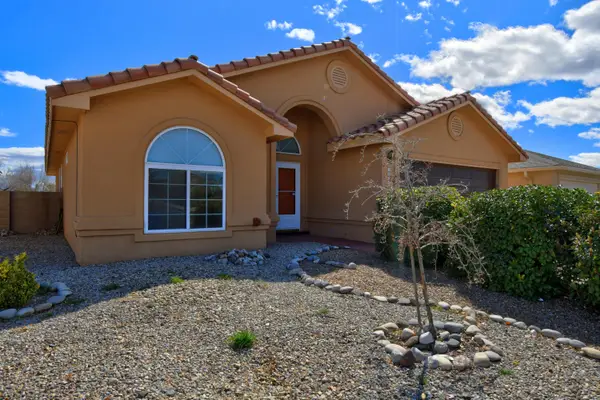 9922 Wind Cave Drive Nw, Albuquerque, NM 87114