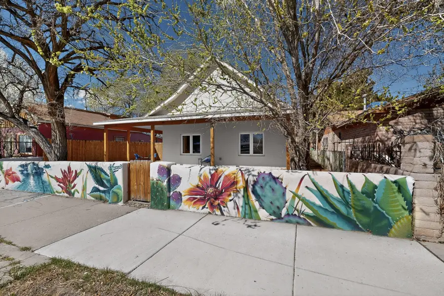 433 Pacific Avenue Sw, Albuquerque, NM 87102 - #3