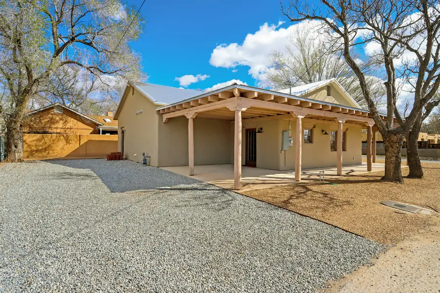 3100 Los Anayas Road Nw, Albuquerque, NM 87104 - #2