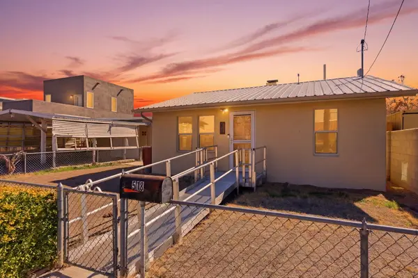 518 Kinley Avenue Nw, Albuquerque, NM 87102