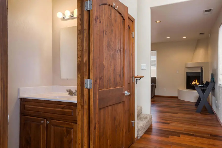 512 Alcalde Place Sw, Albuquerque, NM 87104 - #3