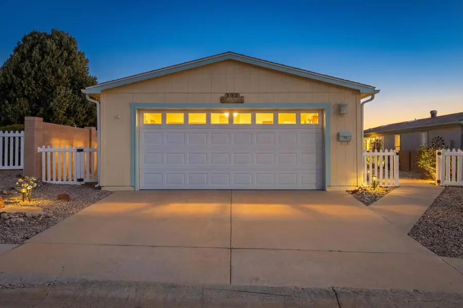 132 Sunrise Bluffs Drive, Belen, NM 87002 - #2