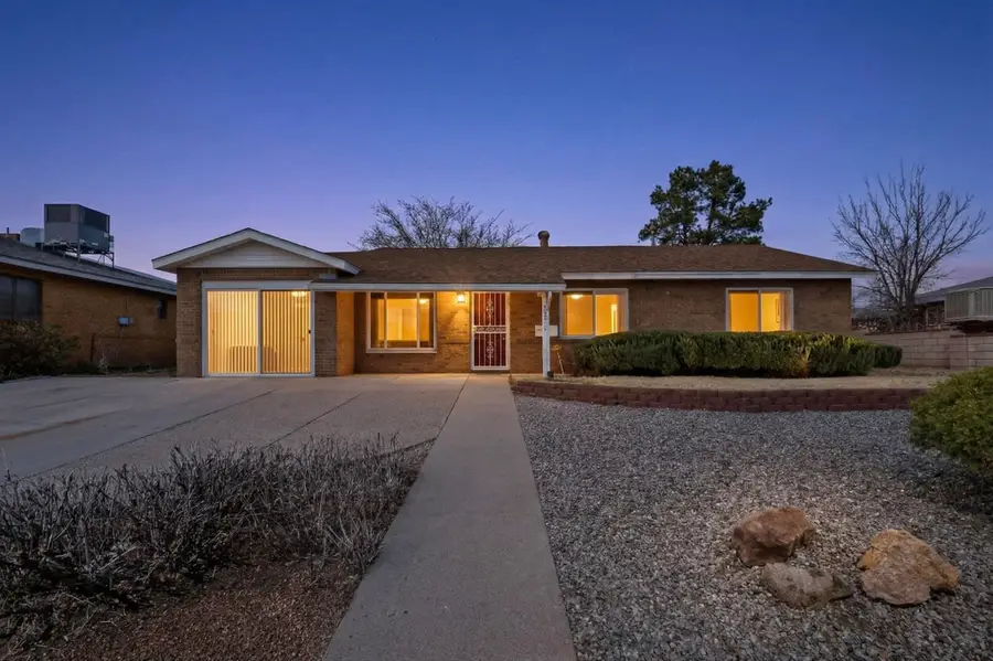 5909 Hannett Avenue Ne, Albuquerque, NM 87110 - #2