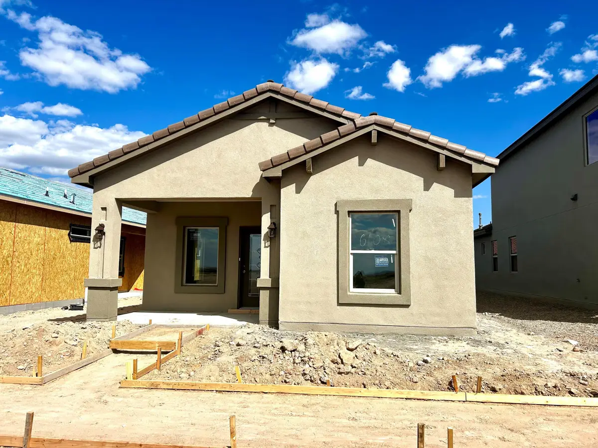 6108 Chicago Road Se, Albuquerque, NM 87106 - #1