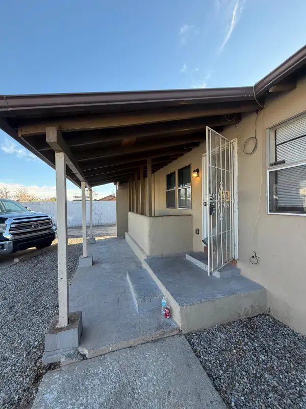 509 Vermont Street Ne, Albuquerque, NM 87108