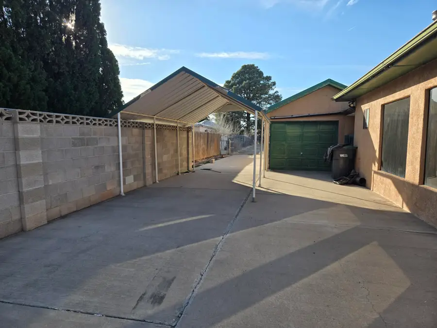 411 N Rubennie Place Nw, Albuquerque, NM 87114 - #3