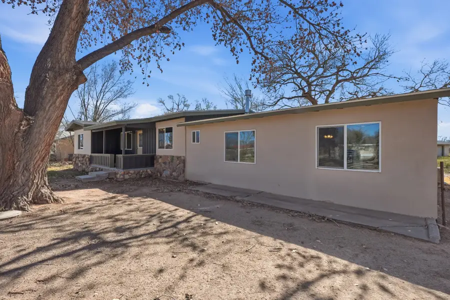 14 Calle Del Rio, Los Lunas, NM 87031 - #2