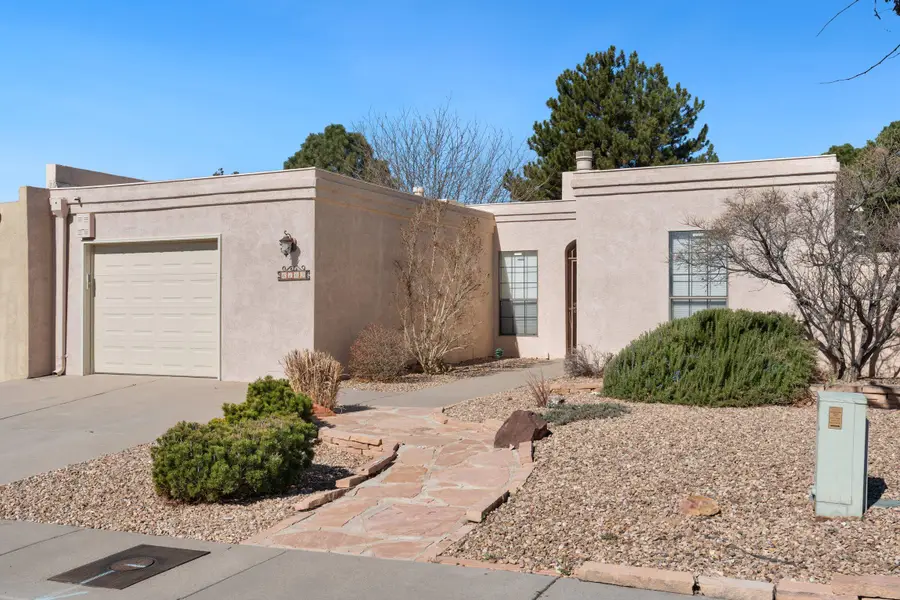 6109 Rio Hondo Drive Ne, Albuquerque, NM 87109 - #3