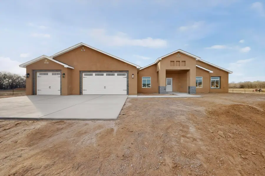 3 Fox Den Road, Los Lunas, NM 87031 - #2
