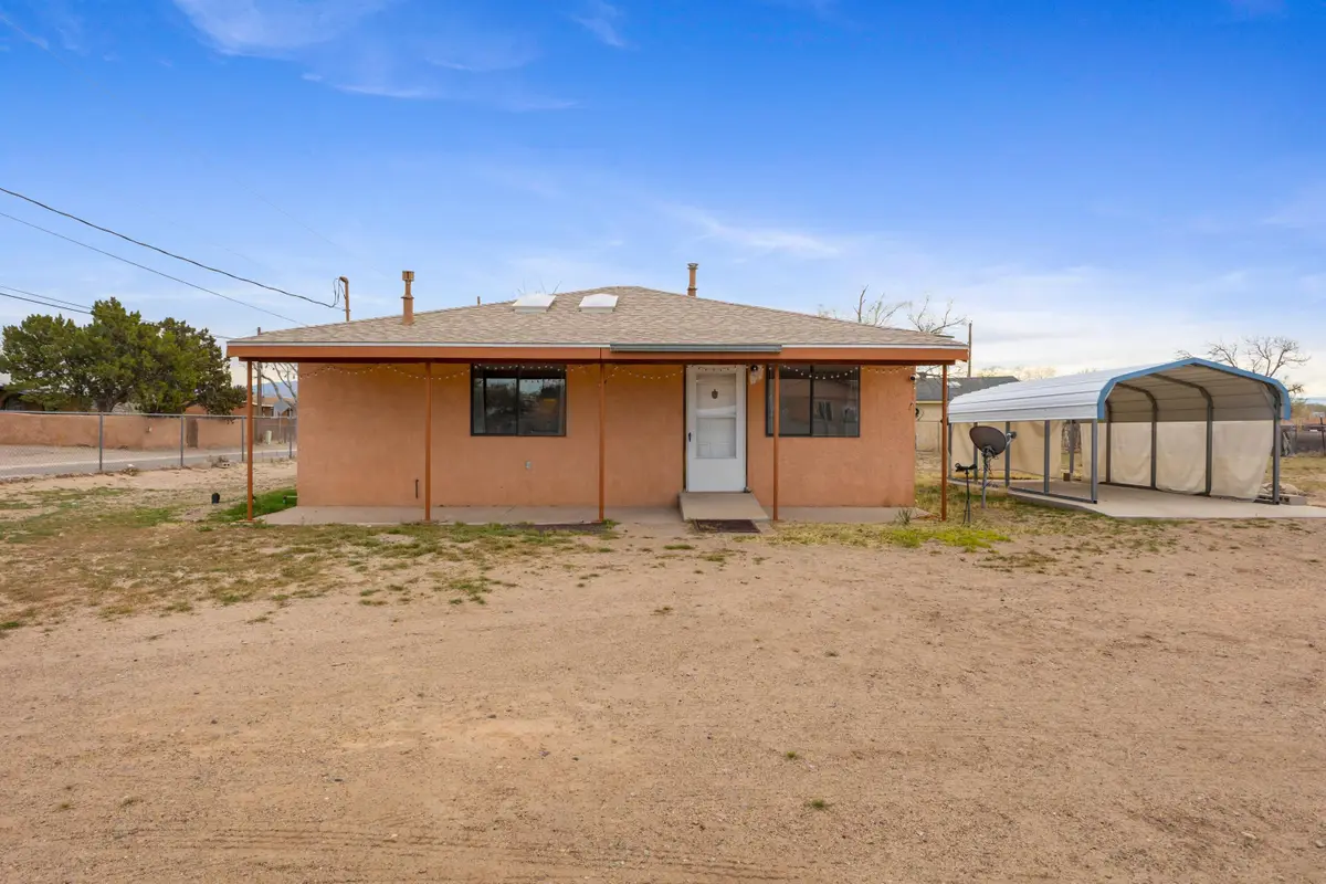 3941 Amalia Road Sw, Albuquerque, NM 87105 - #1