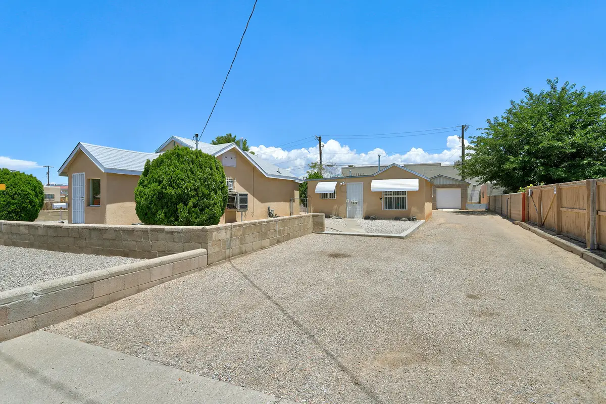 4524 5th Street Nw, Albuquerque, NM 87107 - #1