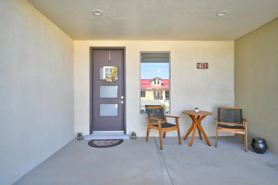 18 Camel Road, Los Lunas, NM 87031 - #2