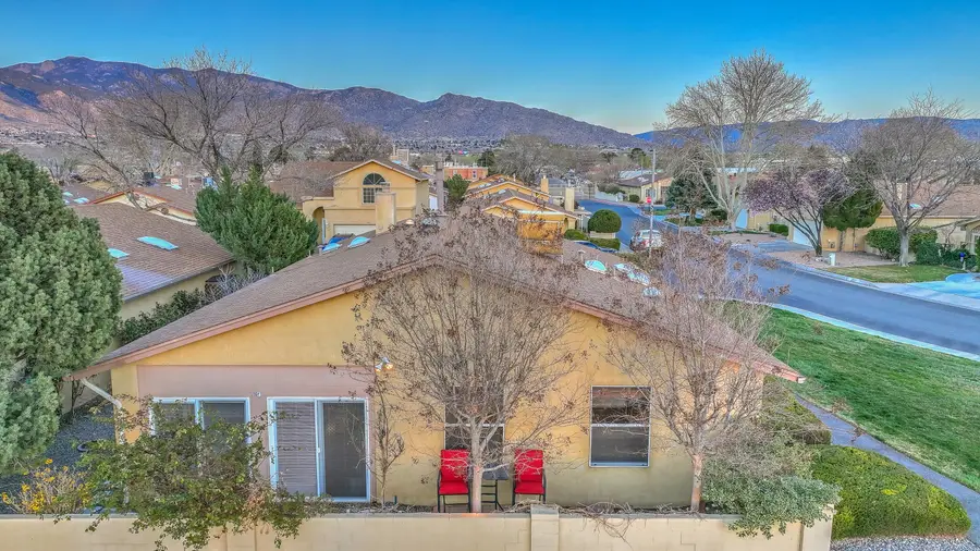 501 Swope Park Avenue Ne, Albuquerque, NM 87123 - #2