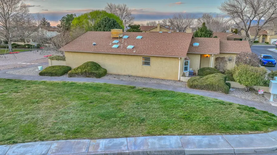 501 Swope Park Avenue Ne, Albuquerque, NM 87123 - #3