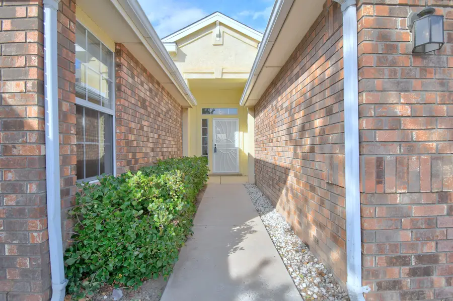 10219 Wickenburg Street Nw, Albuquerque, NM 87114 - #2
