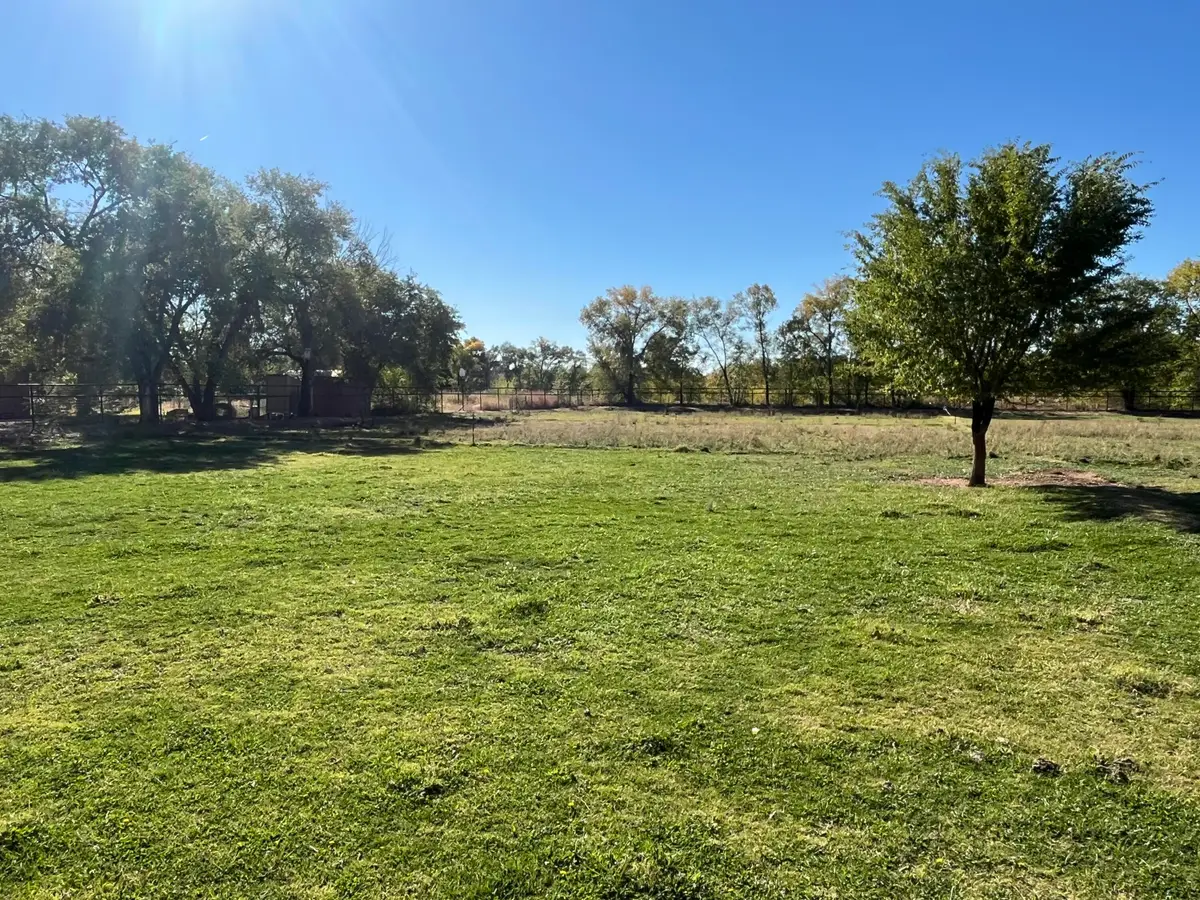 El Pinon Lane Sw, Albuquerque, NM 87105 - #1