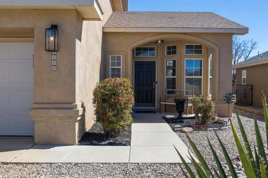 6808 Glacier Road Nw, Albuquerque, NM 87114 - #2