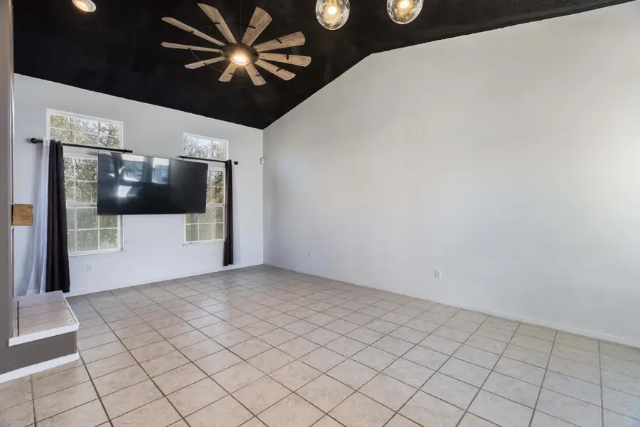 6808 Glacier Road Nw, Albuquerque, NM 87114 - #3