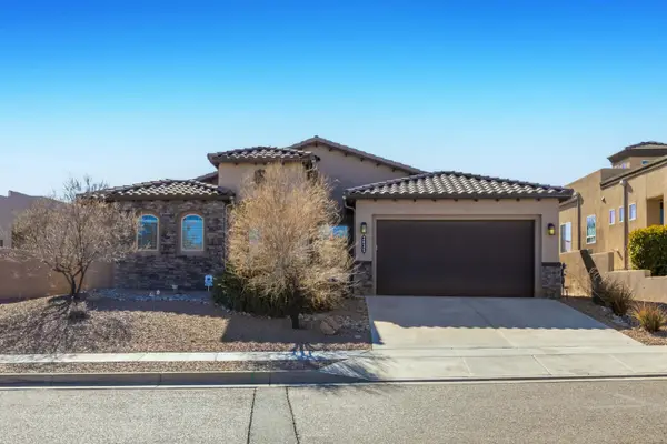 2635 Vista Manzano Loop Ne, Rio Rancho, NM 87144