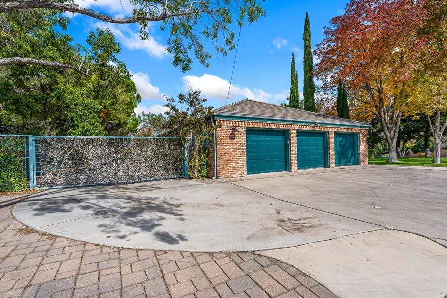 4411 Constitution Avenue Ne, Albuquerque, NM 87110 - #3