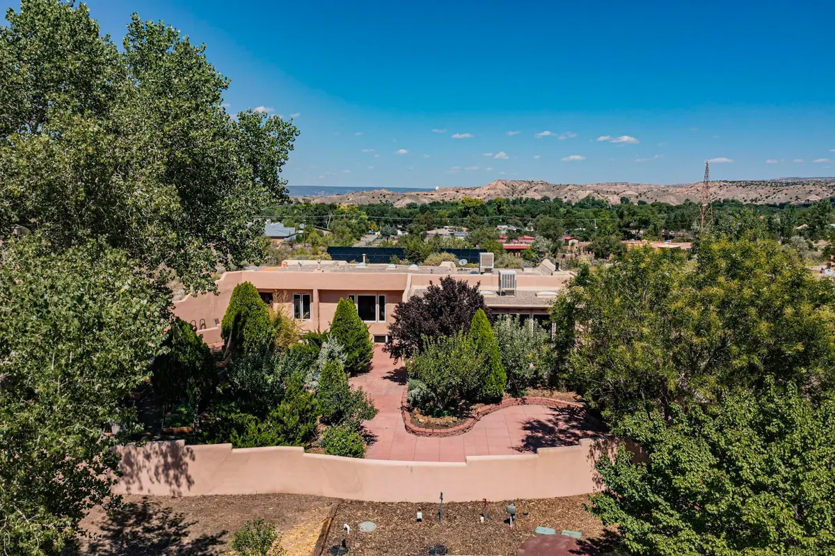 4 Athenas Way #A+B, Espanola, NM 87532 - #1