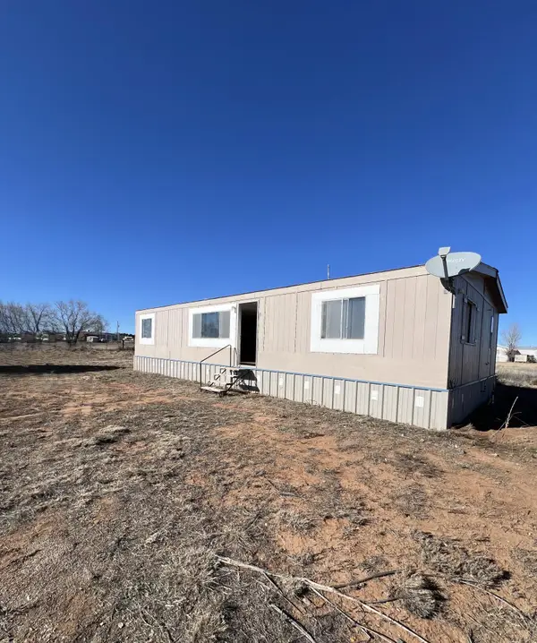 28 Duncan Road, Moriarty, NM 87035