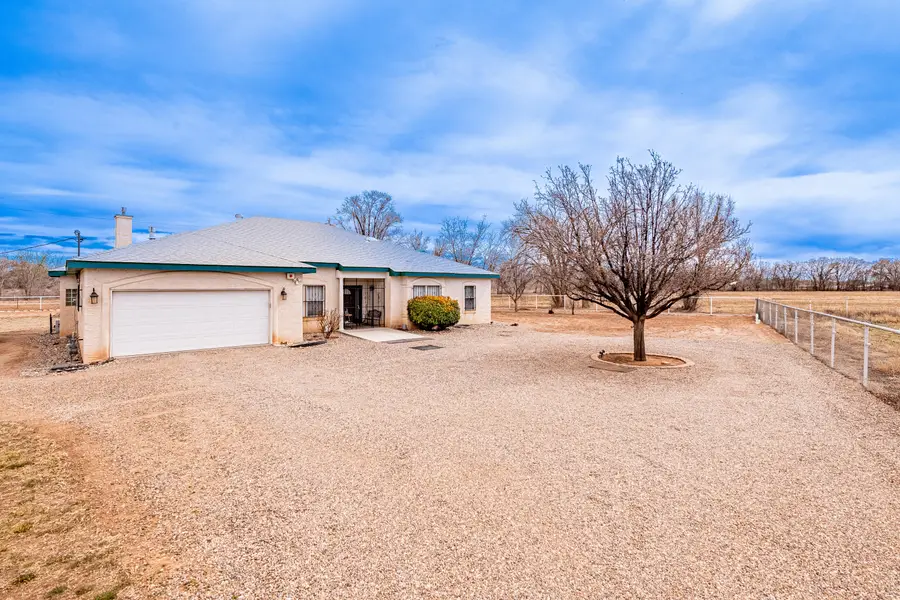 2000 Turrietta Lane Sw, Albuquerque, NM 87105 - #2