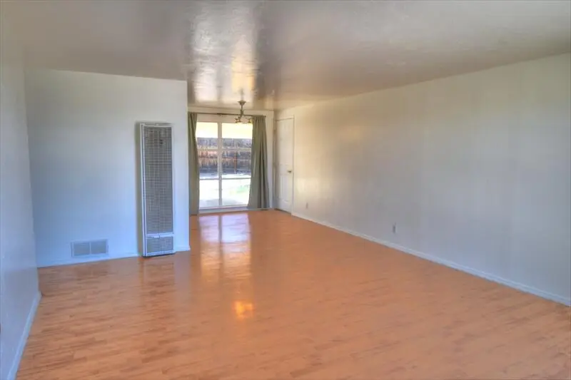 1128 Shirley Street Ne, Albuquerque, NM 87112 - #2