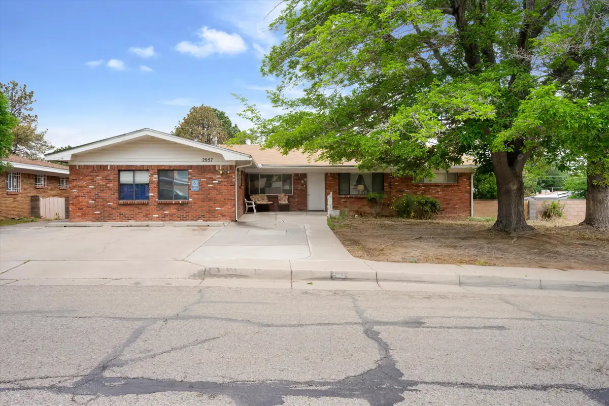 2957 Wisconsin Street Ne, Albuquerque, NM 87110 - #1