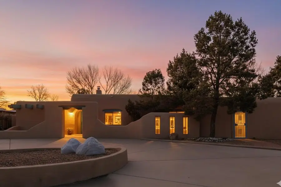 4106 Rio Grande Boulevard Nw, Albuquerque, NM 87107 - #3